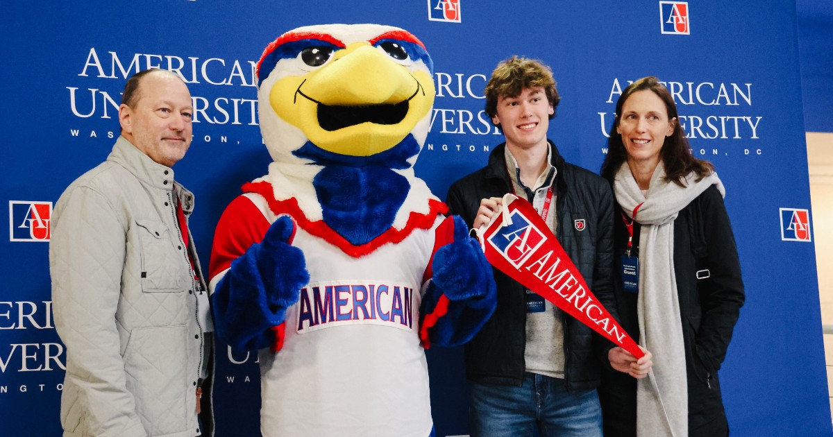 Admitted Student and Family with Clawed during New Eagle Day
