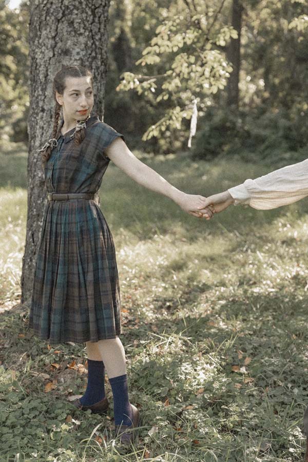Mira Gross-Keck as Freddie.