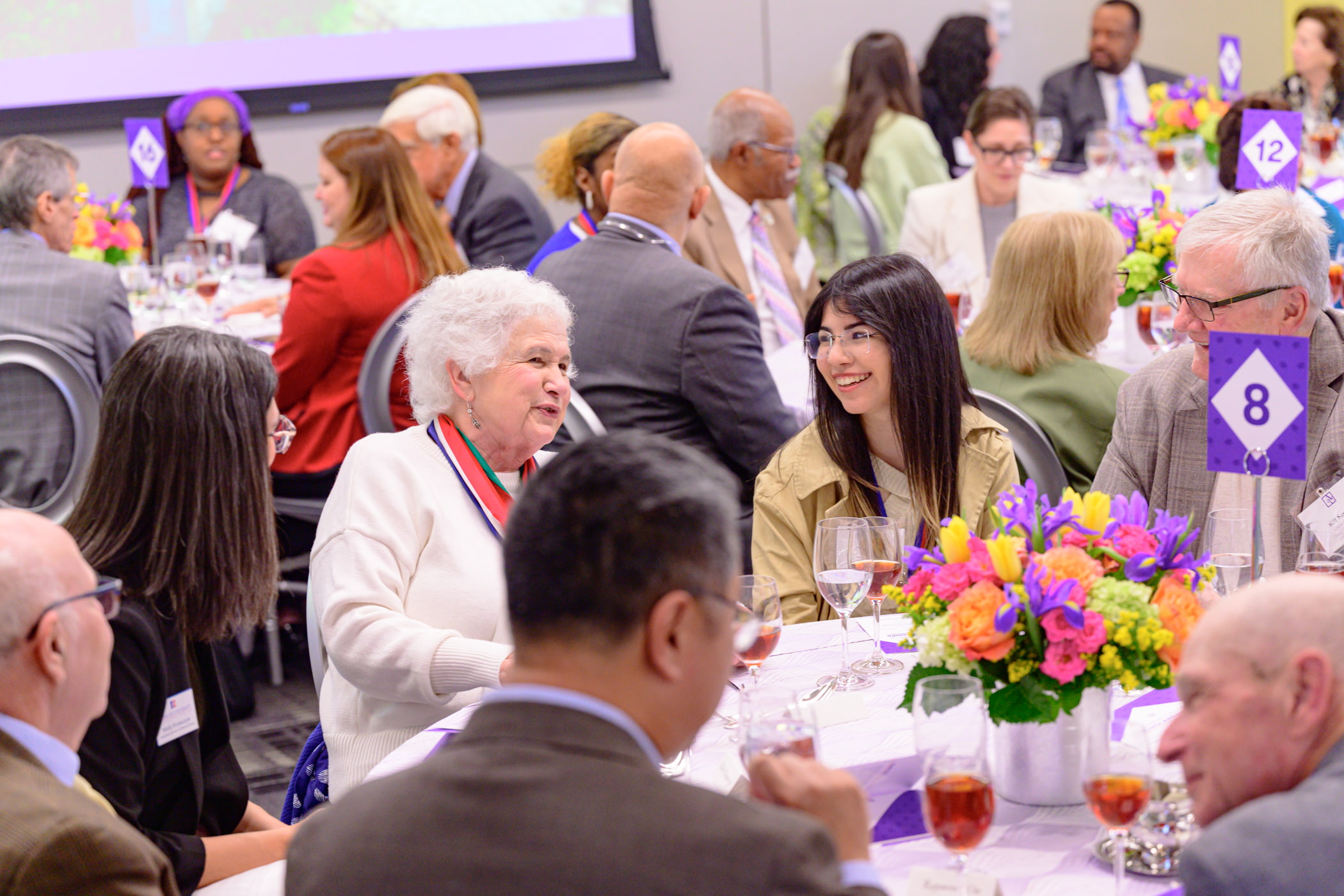 Donors and students eating lunch at Celebration of Scholarships