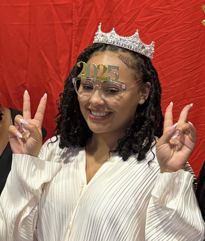 Brianna Nargiso-Newton at a photo booth.