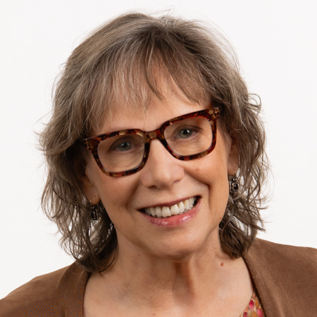 Linda Bidlack Headshot