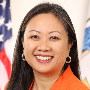 headshot of welead speaker kathy tran