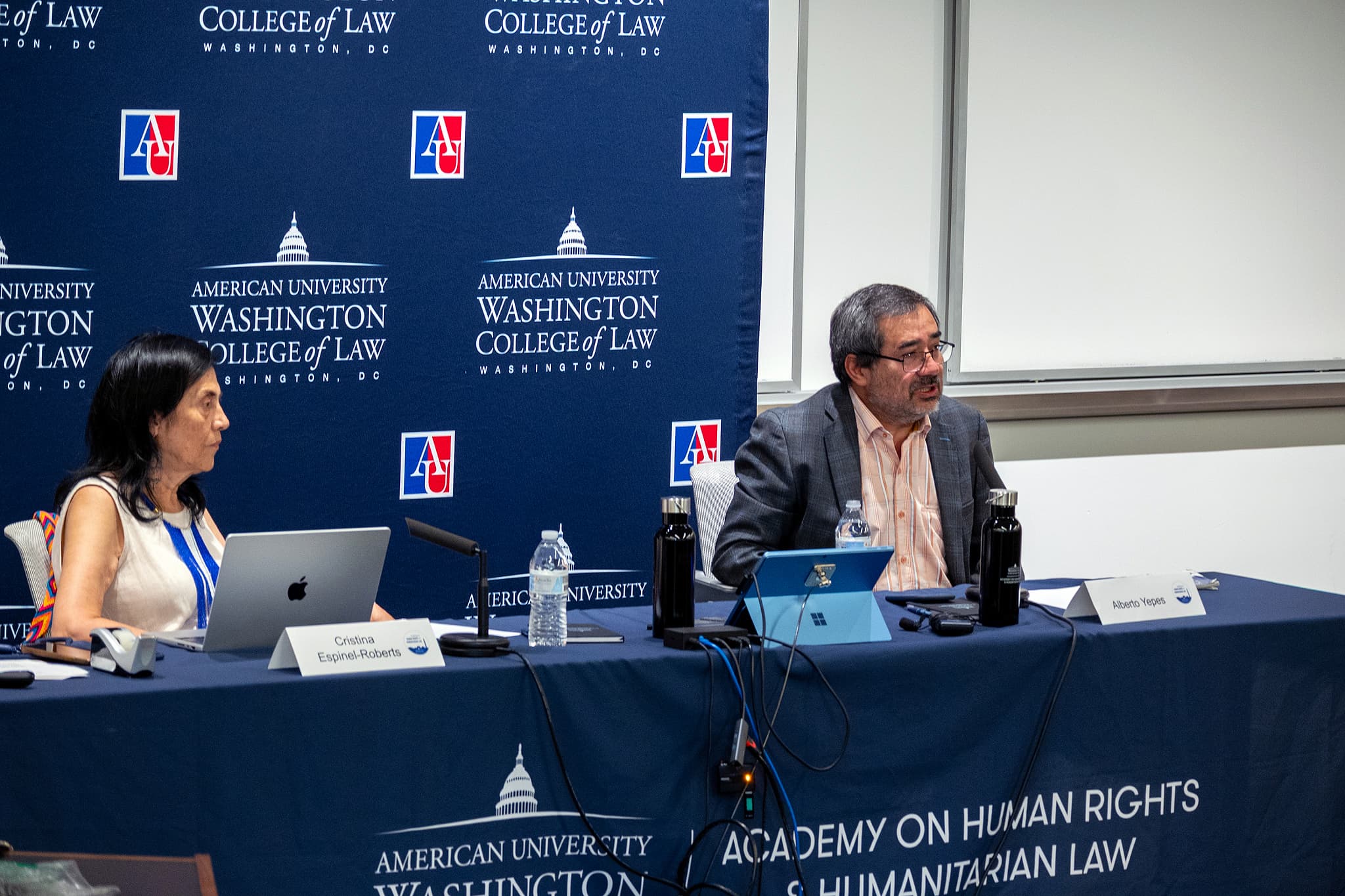 Panelist Alberto Yepes and Cristina Espinel-Roberts